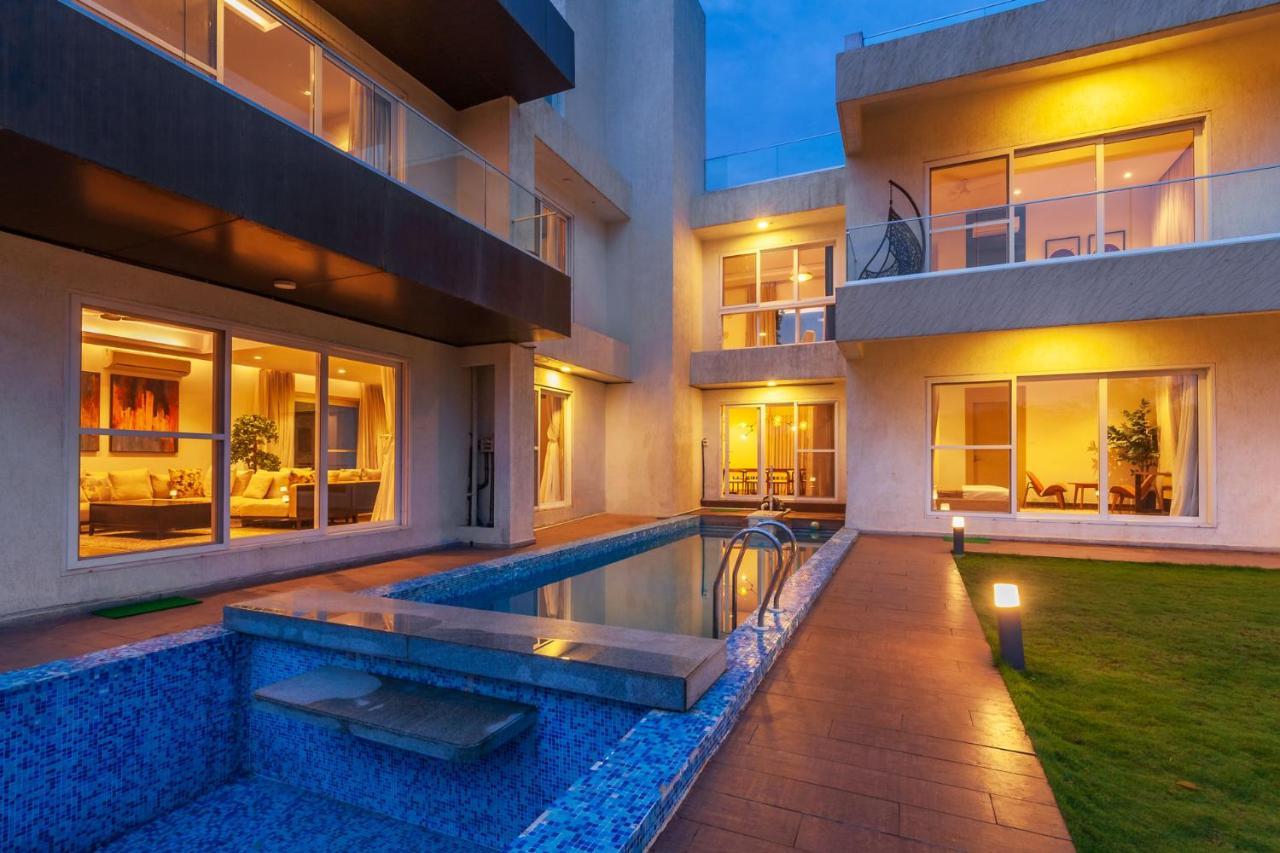 Villa Azul By Stayvista, Offering A Snooker Table, Terrace, Swimming Pool & A Spacious Lawn With A Charming Gazebo For A Perfect Getaway Lonavala Extérieur photo