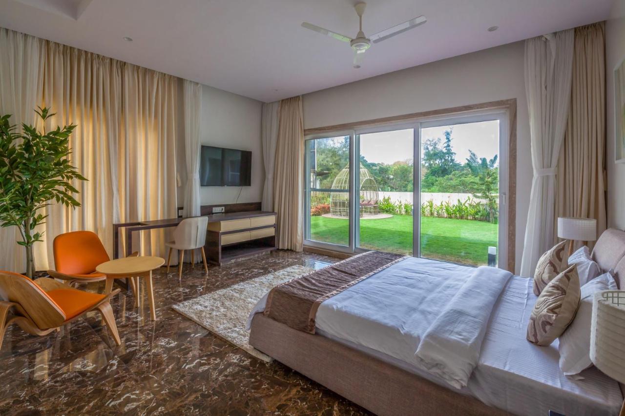 Villa Azul By Stayvista, Offering A Snooker Table, Terrace, Swimming Pool & A Spacious Lawn With A Charming Gazebo For A Perfect Getaway Lonavala Extérieur photo