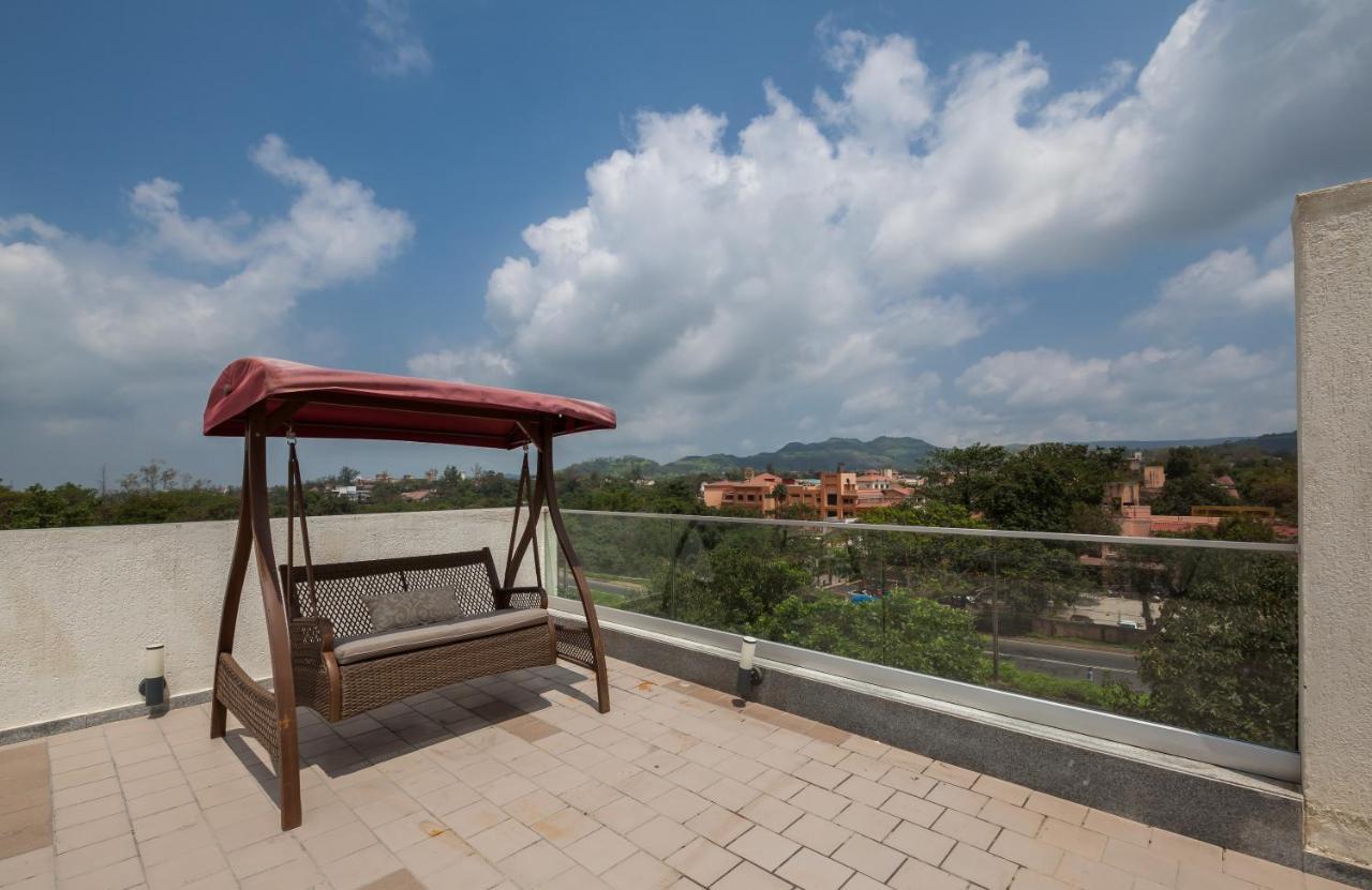 Villa Azul By Stayvista, Offering A Snooker Table, Terrace, Swimming Pool & A Spacious Lawn With A Charming Gazebo For A Perfect Getaway Lonavala Extérieur photo
